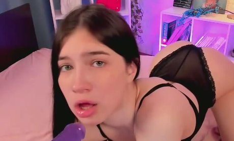 MaryyBrooks star xxx archive