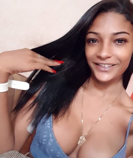 Talitinha Melk model nudes pic