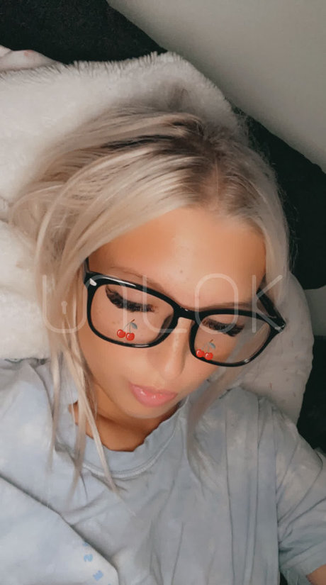 Brookllyn pornstar sexy gallery