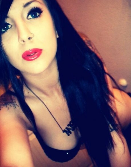 SJ Valenz sexy star galleries