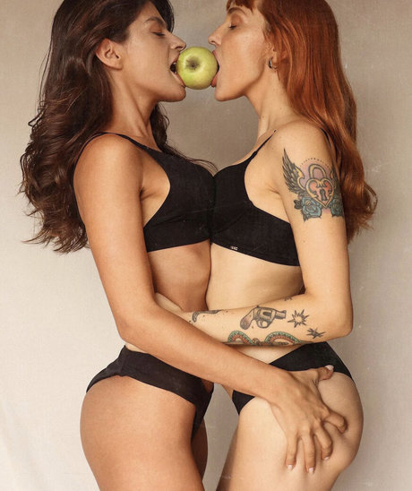 Paolla Di Monica star pornographic gallery