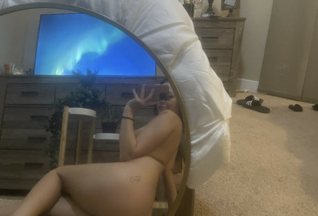 Raerobertsonn free pornstar picture