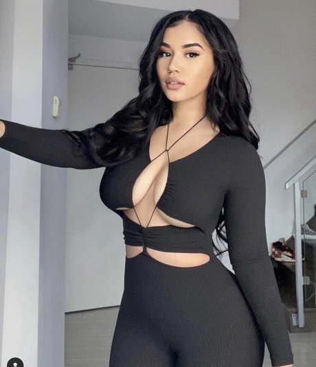 BabySpice best actress pic