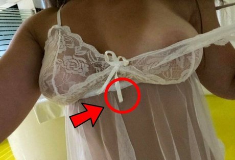 Andrea Rojo RedMil naked actress img