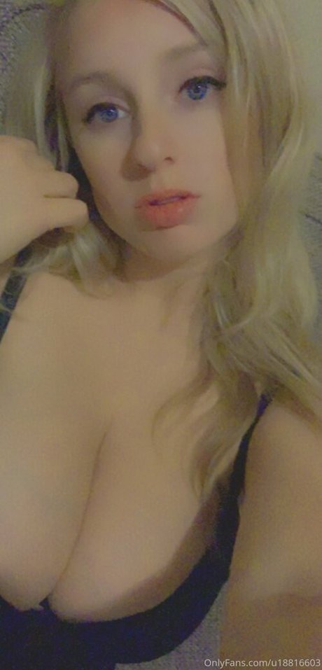 Yillian perfect pornstar pics