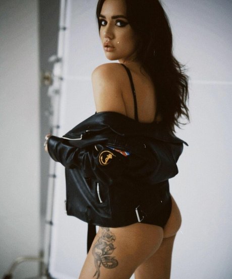 Madeleyn Kurg top actress pics