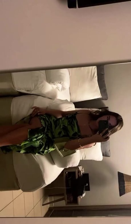 dumps hd model photos