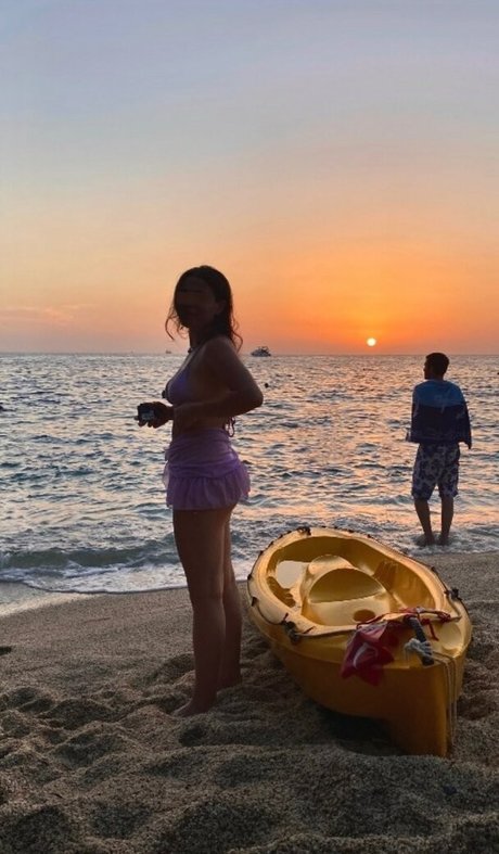 dumps top actress img