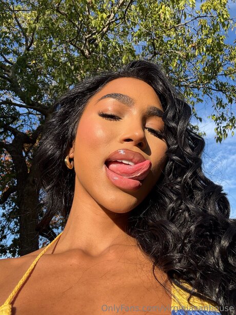 FitBabeXOXO sexy star gallery