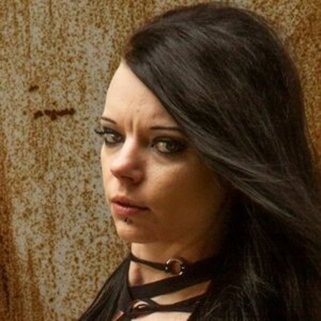 Lady Denight pornographic model photos