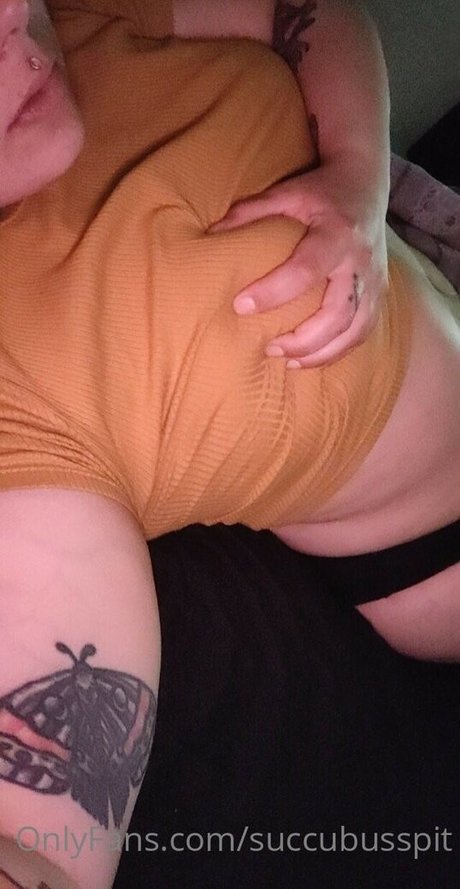 Franki Moss star top picture