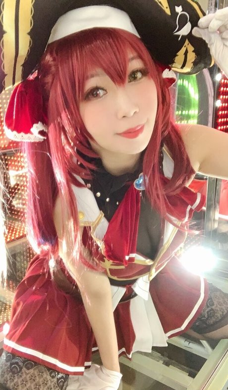 Akicoser pornstar top picture