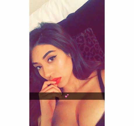 Alexandra Nicole free pornstar image