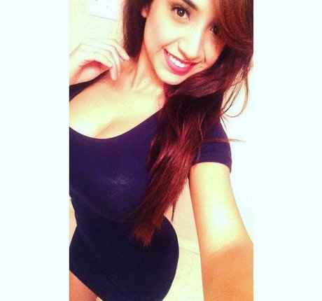 Alexandra Nicole high quality model pic