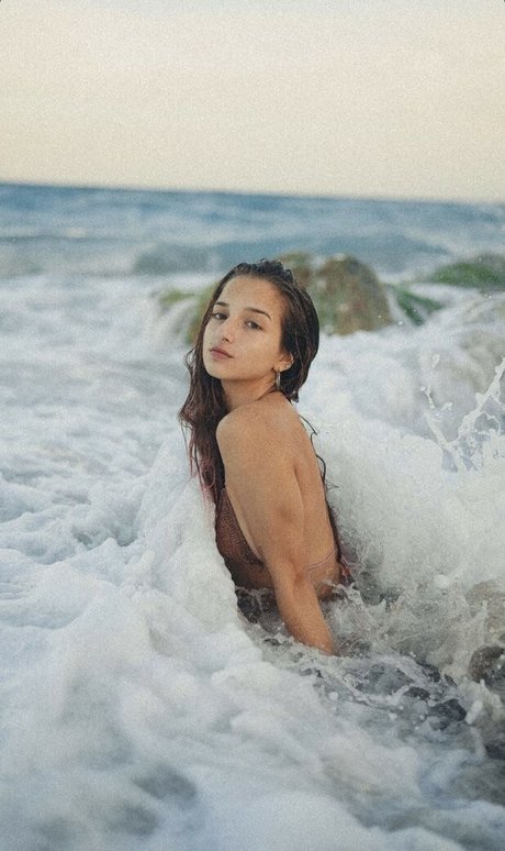 Barbieheadass model naked img