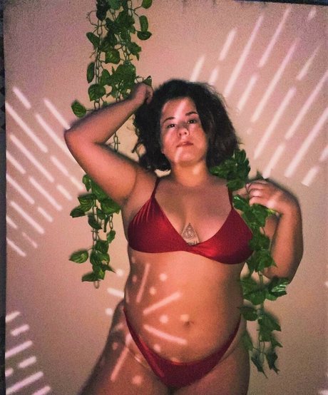 Karol Lannes nude model gallery