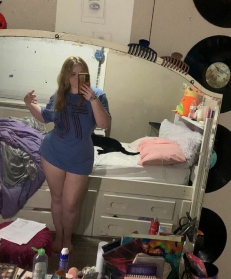 yours___truly___sav1 pornstar sexy images