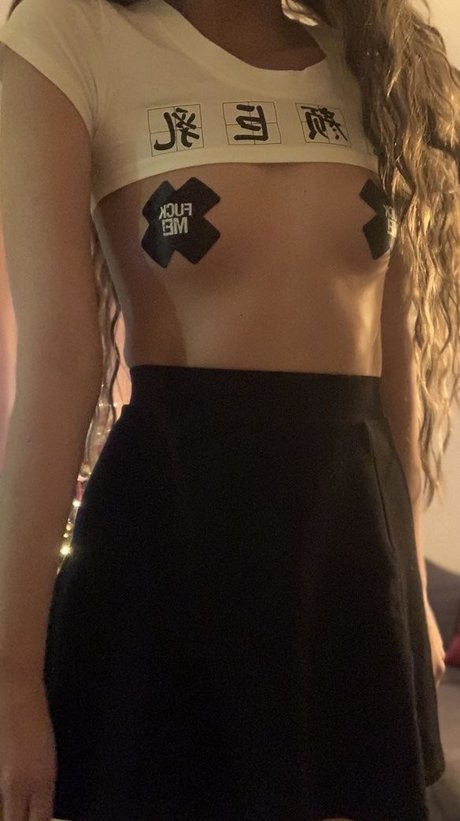 Myropesbunny xxx pornstar pics