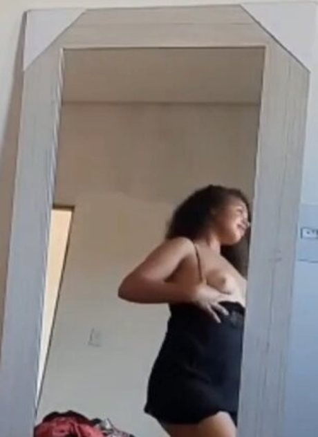 Nety Souza nudes model archive