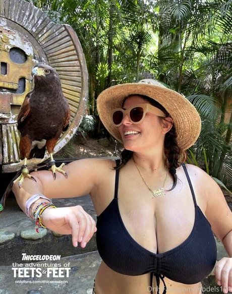 thiccelodeon hd model image