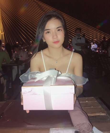 Wanvisa Yodprasart pornstar erotic images