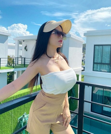 in onlyfans beautiful gallery