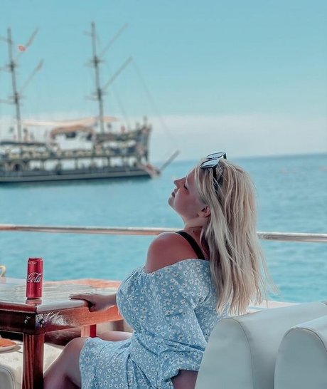 beautiful latina onlyfans free porn pics