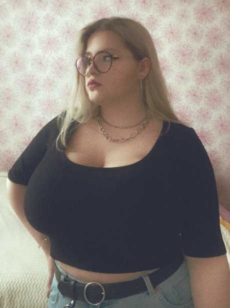 black threesome onlyfans best pics