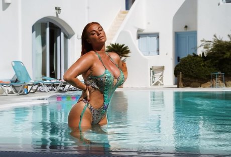 elinatervo pretty actress galleries