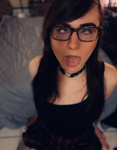 Ava Shade pornstar erotic picture