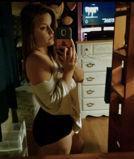 Tnbaecker nude pornstar gallery