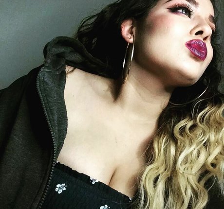 Esmeralda Quintero xxx star img