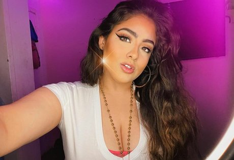 Esmeralda Quintero perfect model pics