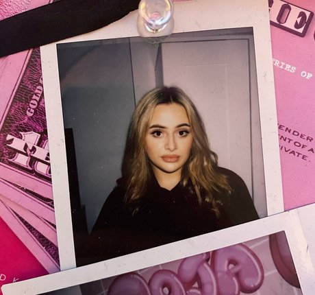 Eleanor Evans model naked pic