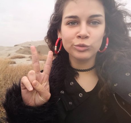 Alice Wonder erotic pornstar photo