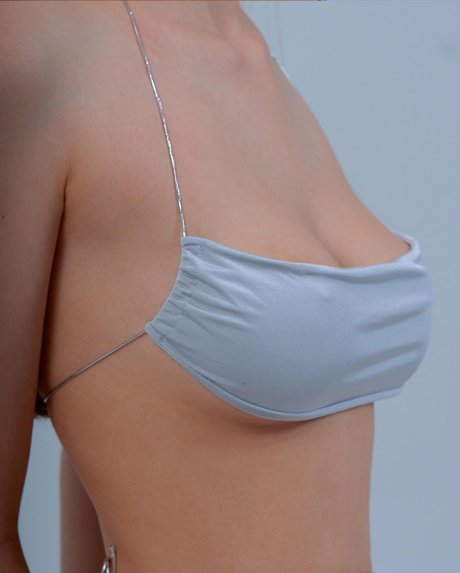 Diana Elias beautiful model image