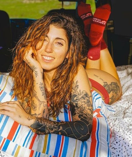 Anita Gonzalez sexy model pictures