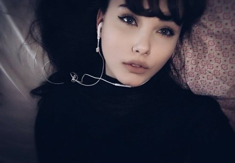 Pixievalkyrie pornstar beautiful photo