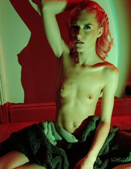 Stacey Louise erotic actress photos