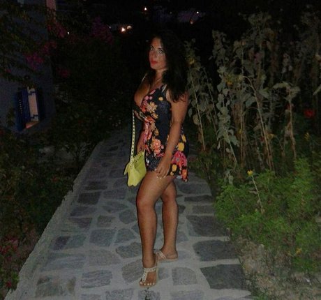 Valeria Vela erotic actress images