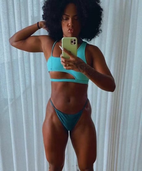 Marvvila star art image