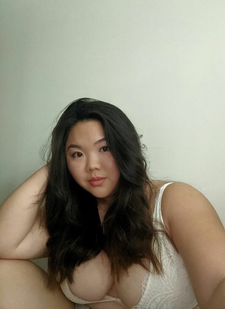 Peachy444 pretty pornstar image