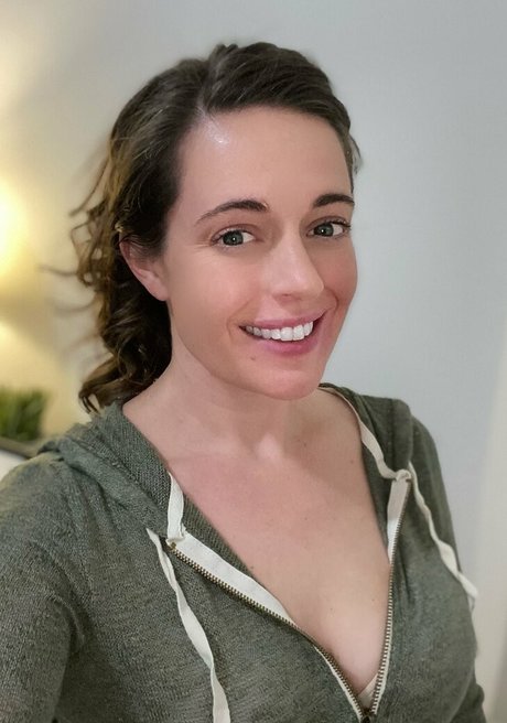 Stellavonn exclusive actress archive