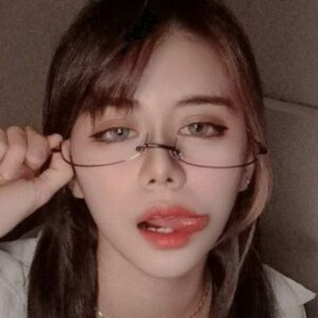 HyunIris sexy actress img