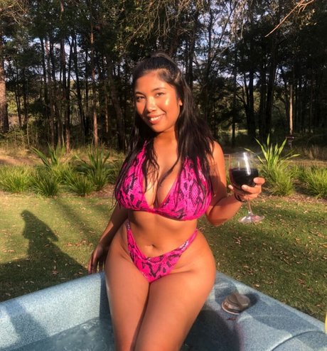 Sml Prsn pornographic actress images