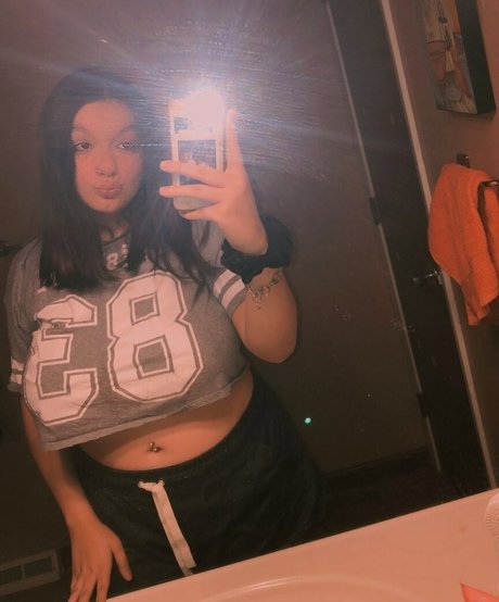 Shayla Ceccardi star photos