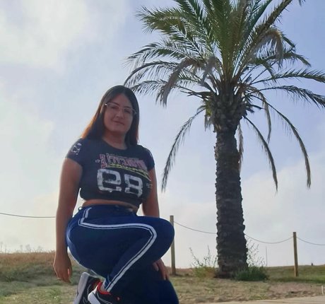 Ann Cygnus model image