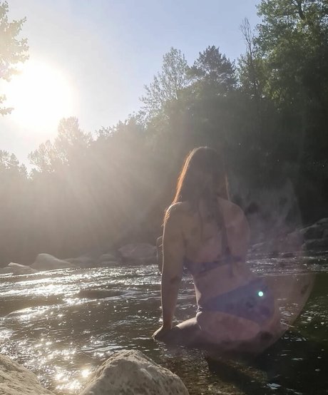 Ann Cygnus best model pic