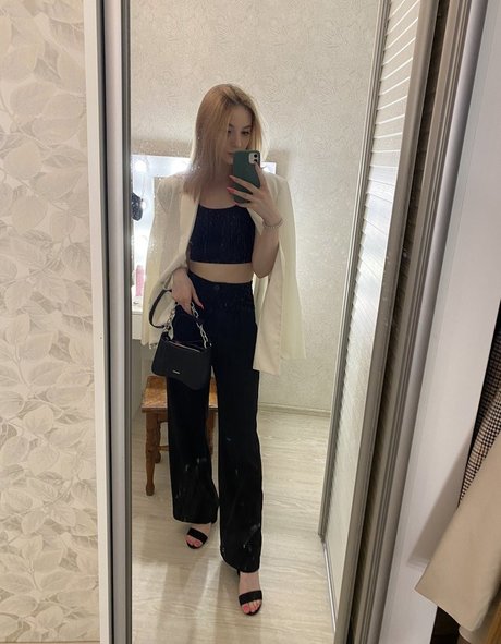 Elisa Oliver beautiful pornstar photos