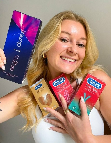 Venus Libido erotic actress picture